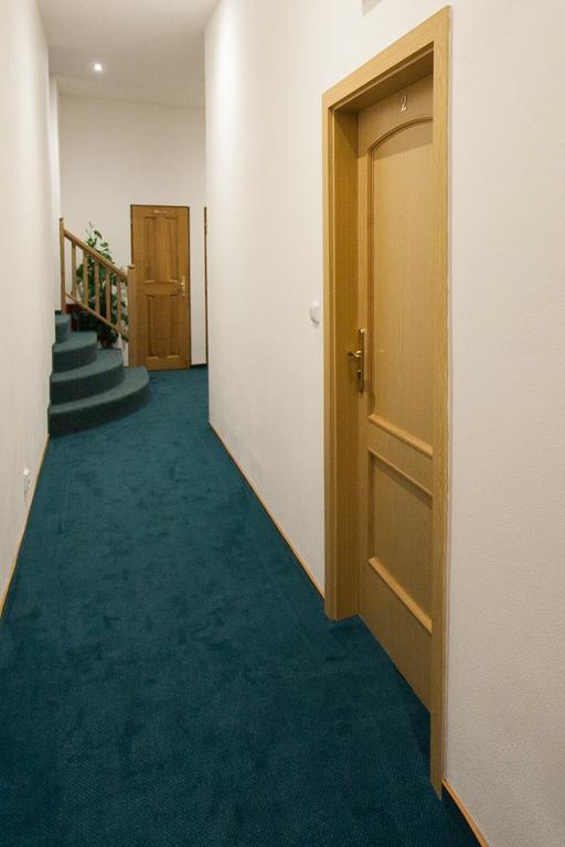Penzion U Vlka Ческе-Будеёвице Экстерьер фото
